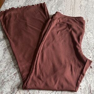 No Boundaries Ribbed Lounge Pant